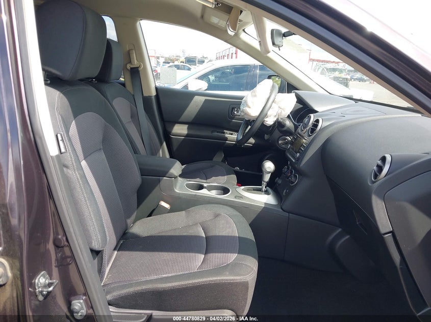 2013 Nissan Rogue Sv