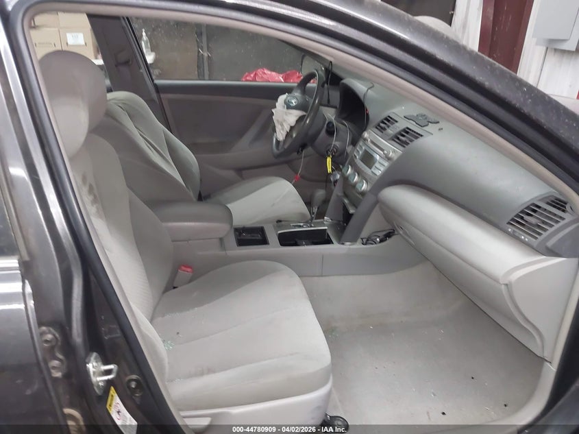 2009 Toyota Camry Le V6