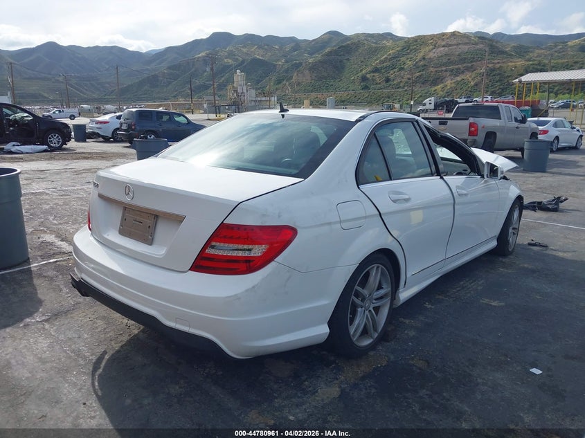 2014 Mercedes-Benz C 250 Sport
