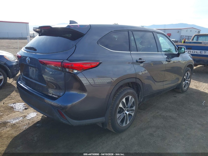 2021 Toyota Highlander Xle