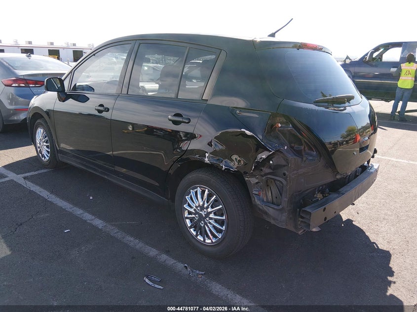 2010 Nissan Versa 1.8S