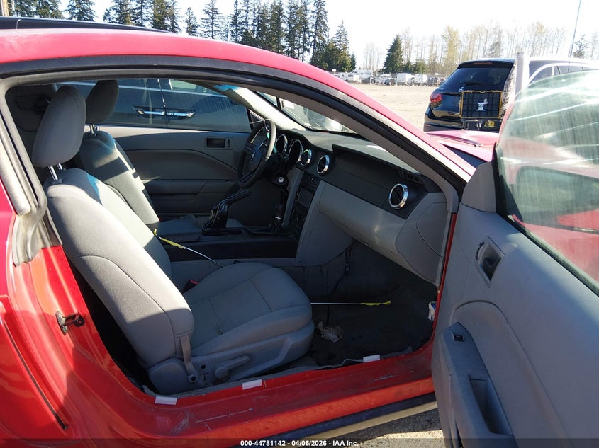 2006 Ford Mustang V6