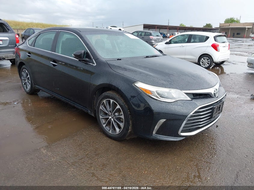 2016 Toyota Avalon Xle