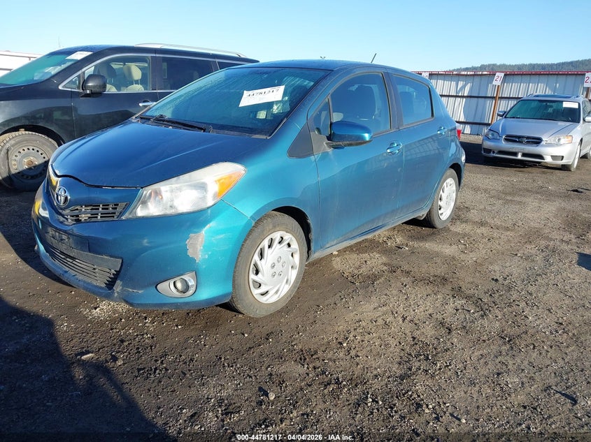2013 Toyota Yaris L