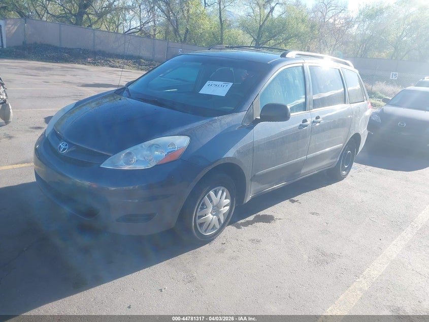 2008 Toyota Sienna Le