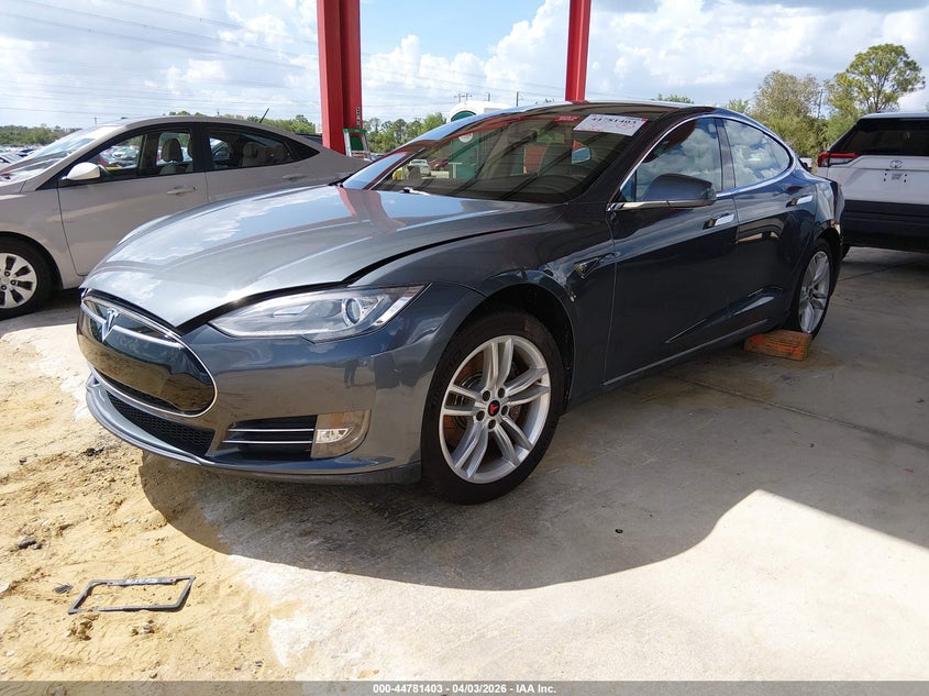 2013 Tesla Model S