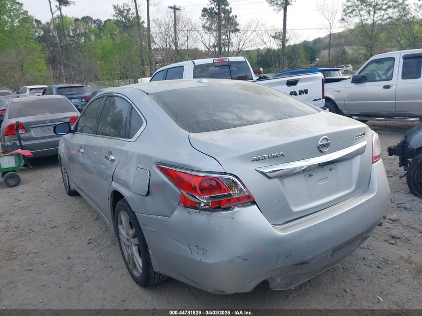 2013 Nissan Altima 3.5 Sv