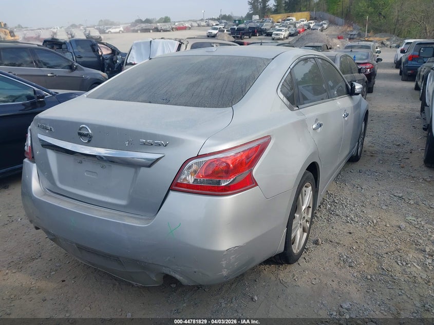 2013 Nissan Altima 3.5 Sv