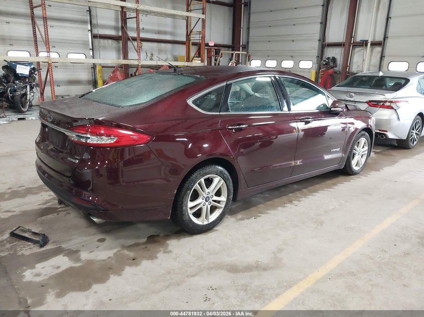 VIN 3FA6P0LU0JR272799 2018 FORD FUSION HYBRID SE