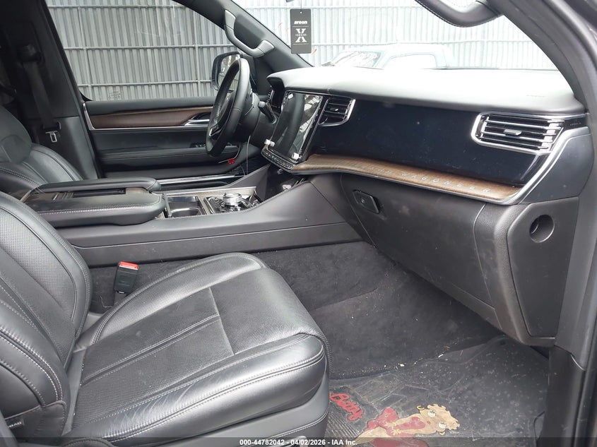 2022 JEEP GRAND WAGONEER auction photo 5