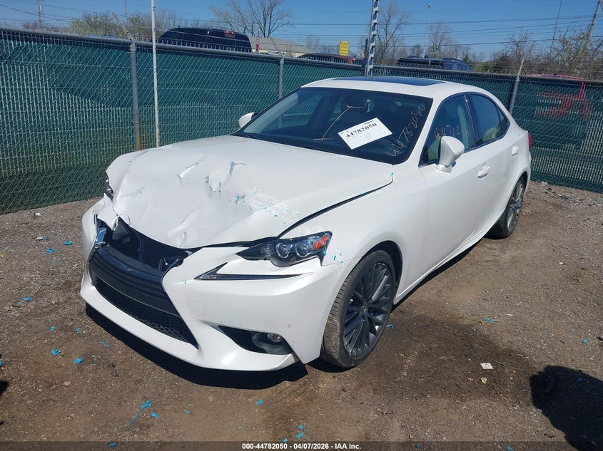 JTHCM1D22G5014352 2016 Lexus Is 3.5 Is 300 white