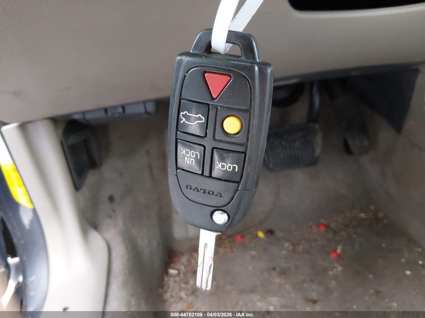 2008 Volvo S60 2.5T VIN: YV1RS592882694319 Lot: 44782108