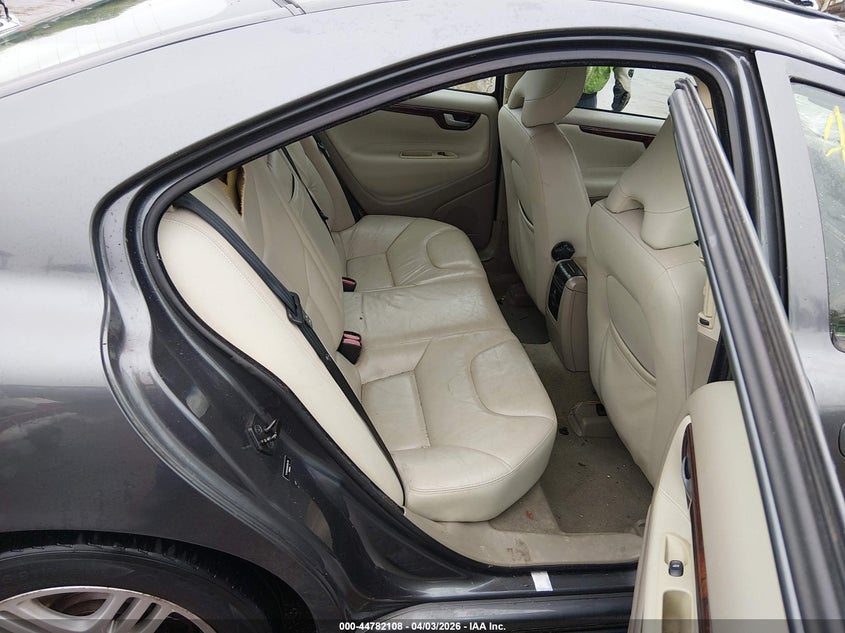 2008 Volvo S60 2.5T VIN: YV1RS592882694319 Lot: 44782108