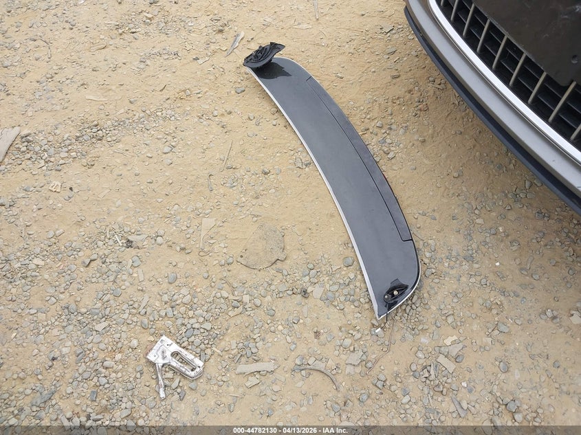 2017 Tesla Model X 100D/75D/90D VIN: 5YJXCBE25HF049459 Lot: 44782130