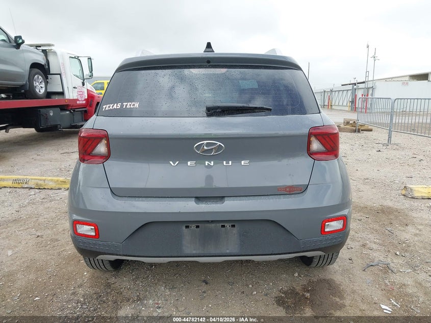 2021 Hyundai Venue Sel VIN: KMHRC8A31MU118977 Lot: 44782142
