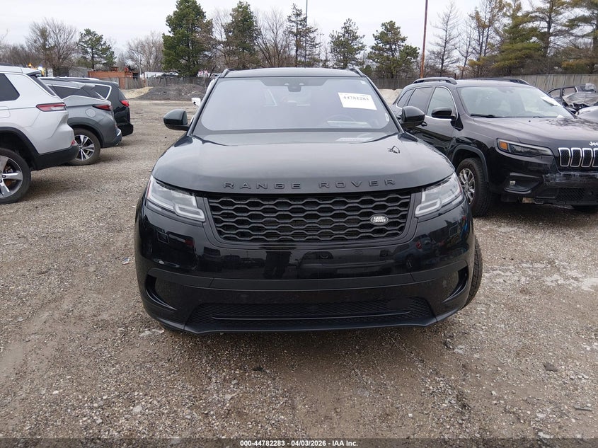 2019 Land Rover Range Rover Velar D180 S VIN: SALYB2EN0KA221049 Lot: 44782283
