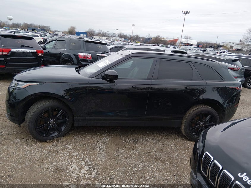 2019 Land Rover Range Rover Velar D180 S VIN: SALYB2EN0KA221049 Lot: 44782283