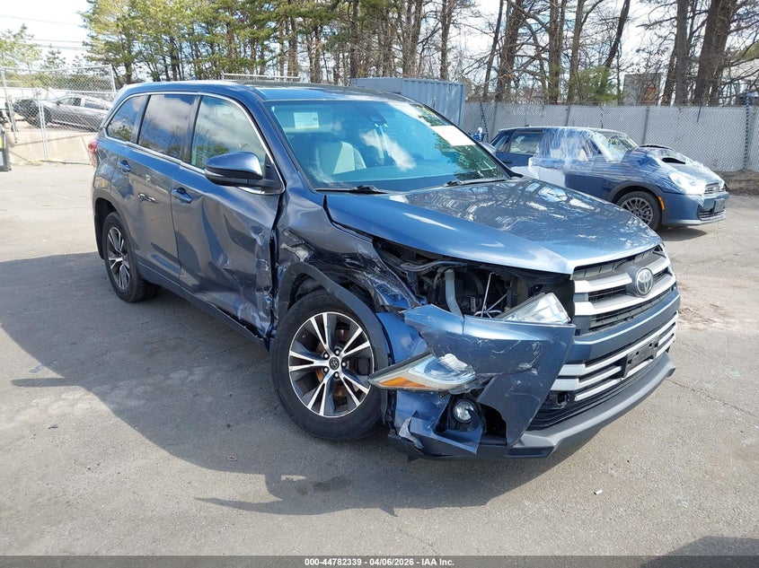 2018 Toyota Highlander Le Plus