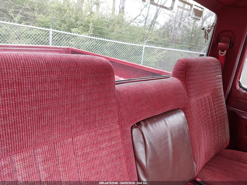 1989 Ford F150 VIN: 1FTDF15Y3KLA57105 Lot: 44782348