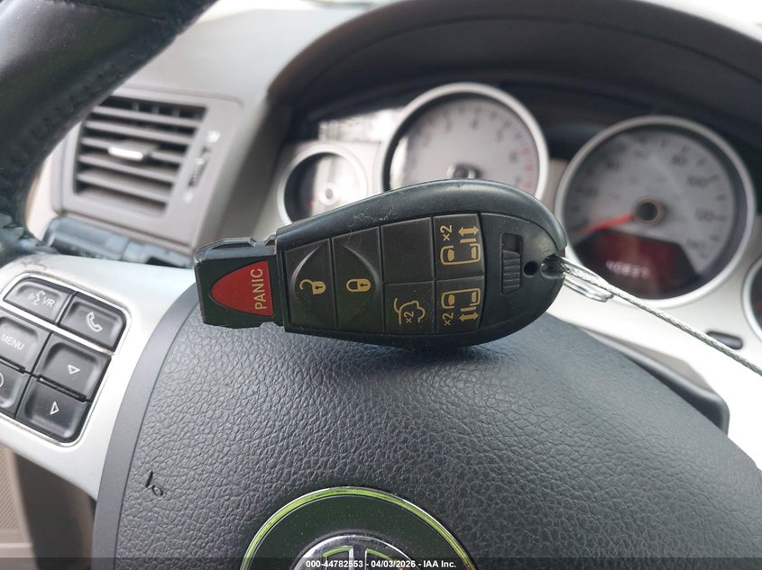 2012 Volkswagen Routan Se VIN: 2C4RVABG0CR355480 Lot: 44782553