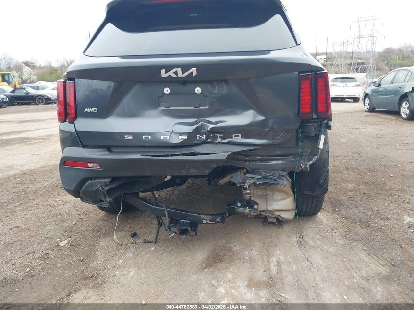 VIN 5XYRLDLC2NG124509 2022 KIA SORENTO X-LINE S