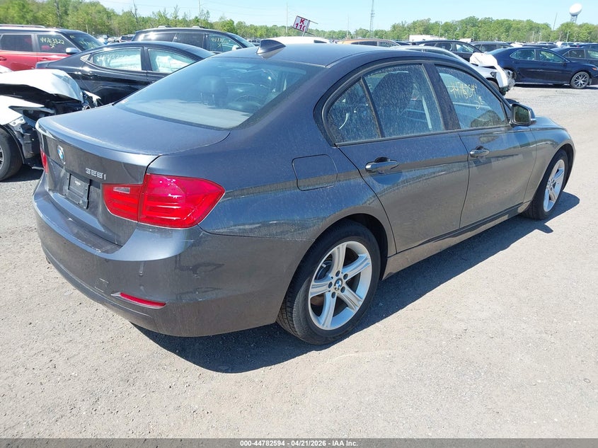 Vin: wba3a5c58cf349419, lot: 45279852, bmw 328i 20124