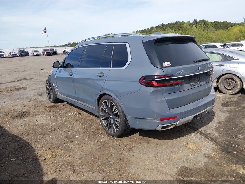 2024 BMW X7 xDrive40I