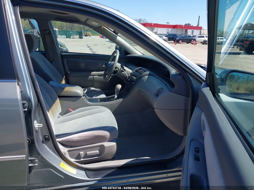 2003 Toyota Avalon Xl