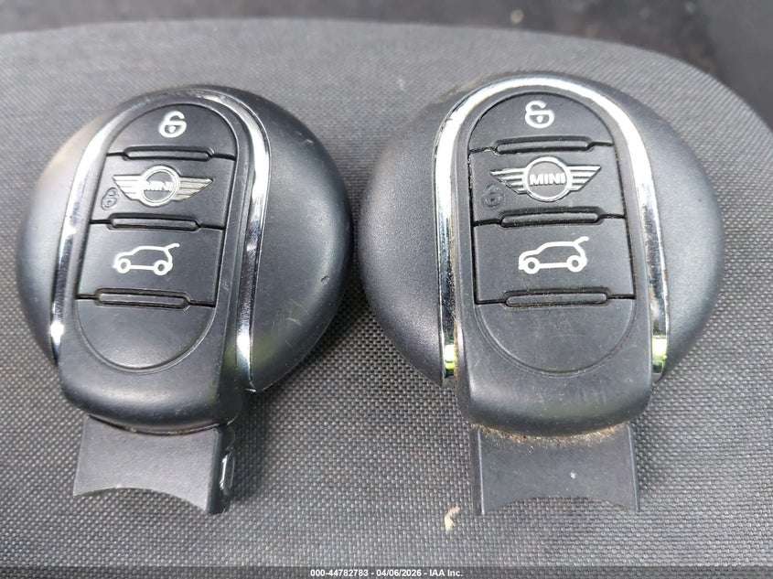 2017 Mini Clubman Cooper S VIN: WMWLU5C59H2E82179 Lot: 44782783