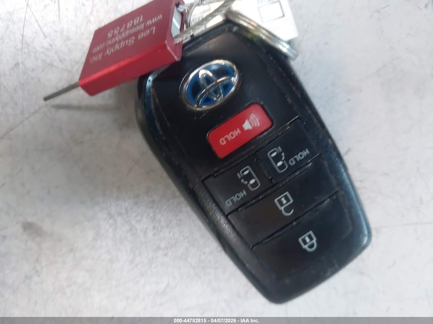 2021 Toyota Sienna Le VIN: 5TDKRKEC8MS008024 Lot: 44782815