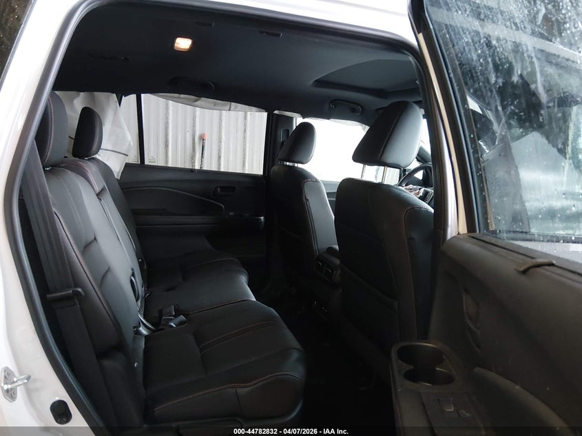 2024 Honda Passport Awd Trailsport VIN: 5FNYF8H63RB002512 Lot: 44782832