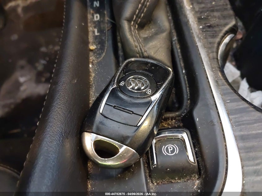 2017 Buick Envision Essence VIN: LRBFXDSAXHD067310 Lot: 44782875