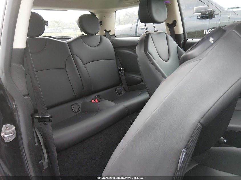 2013 Mini Hardtop Cooper VIN: WMWSU3C51DT677551 Lot: 44782930