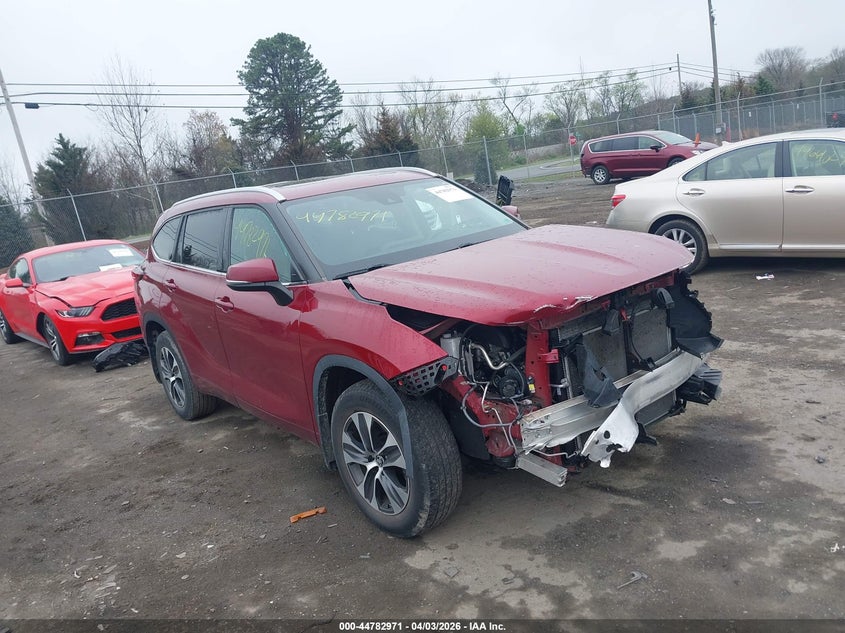 2022 Toyota Highlander Xle