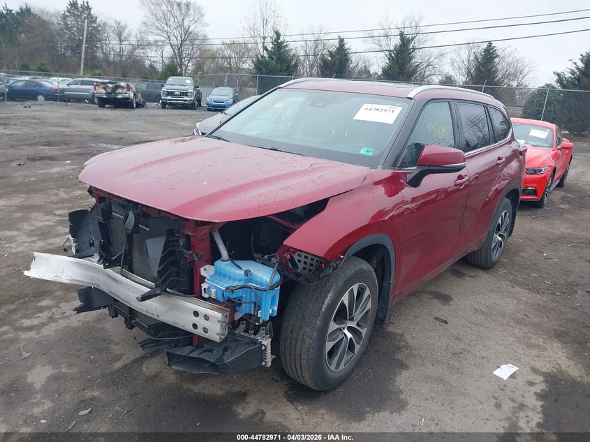 2022 Toyota Highlander Xle