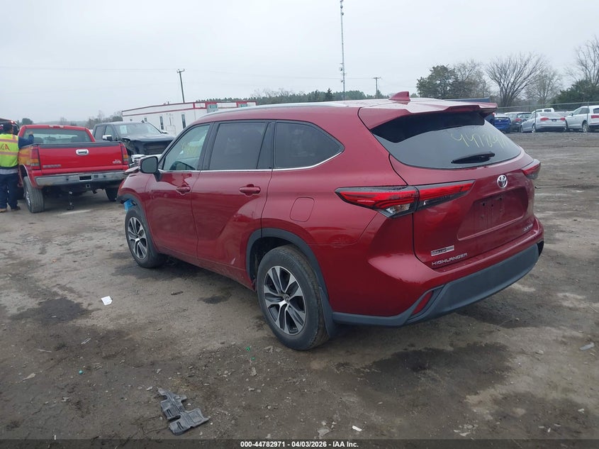 2022 Toyota Highlander Xle