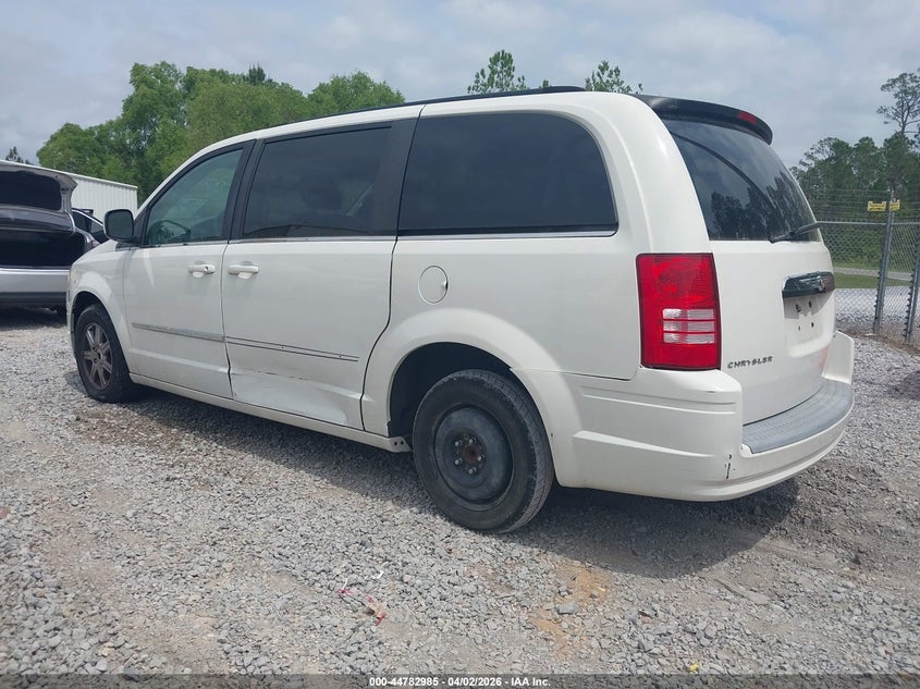 2009 Chrysler Town & Country Touring