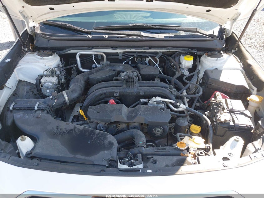 2018 Subaru Outback 2.5 2.5I Premium white Lot 111044782995 Vin 4S4BSAFC2J3239426