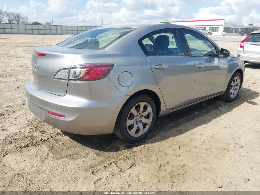 2013 Mazda Mazda3 I Sv