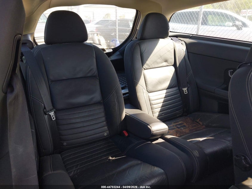 2011 Volvo C30 T5/T5 R-Design VIN: YV1672MK9B2200373 Lot: 44783244