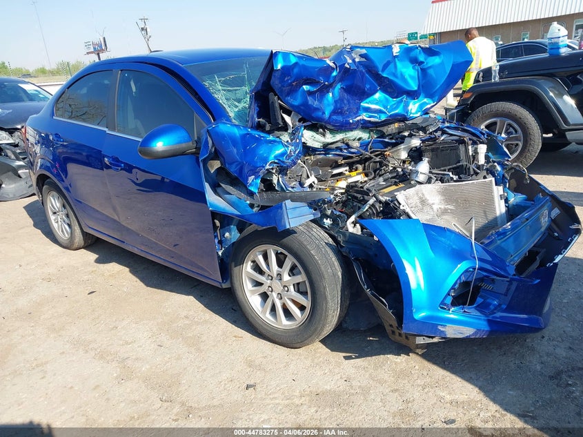 2020 CHEVROLET SONIC FWD  LT