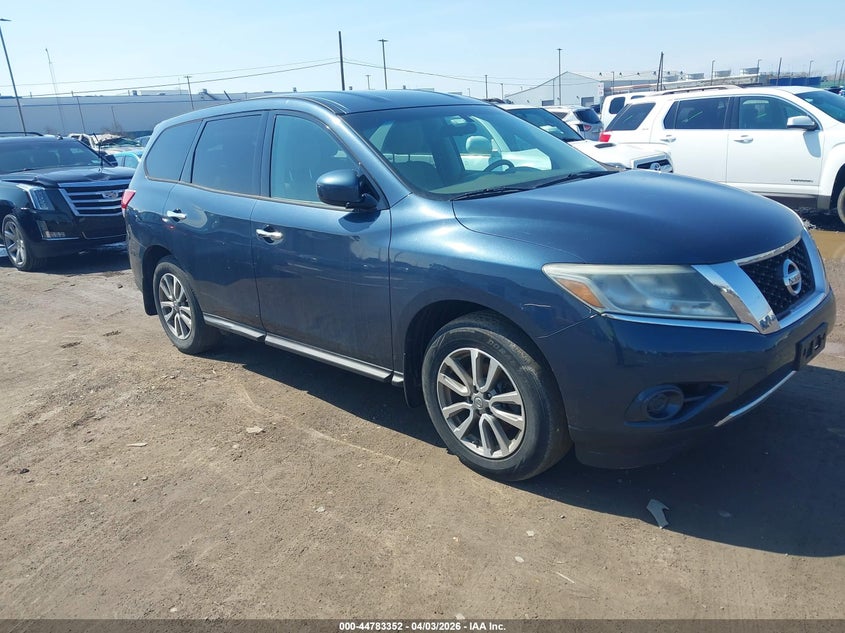 2015 Nissan Pathfinder S