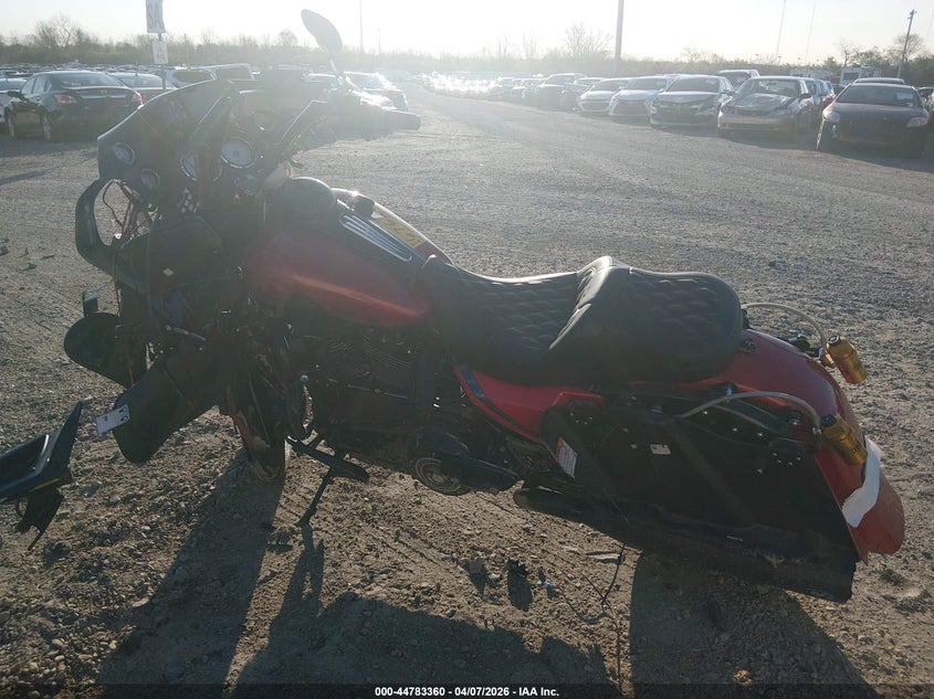 2012 Harley-Davidson Fltrx Road Glide Custom VIN: 1HD1KHM12CB676201 Lot: 44783360