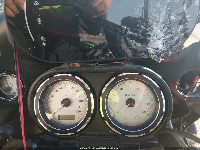 2012 Harley-Davidson Fltrx Road Glide Custom VIN: 1HD1KHM12CB676201 Lot: 44783360