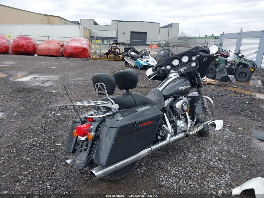 2007 Harley-Davidson Flhx VIN: 1HD1KB4117Y717157 Lot: 44783367
