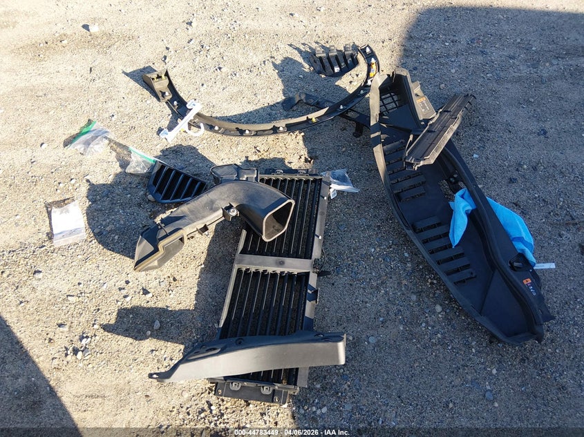 2020 Cadillac Xt4 Awd Premium Luxury VIN: 1GYFZDR40LF042774 Lot: 44783449