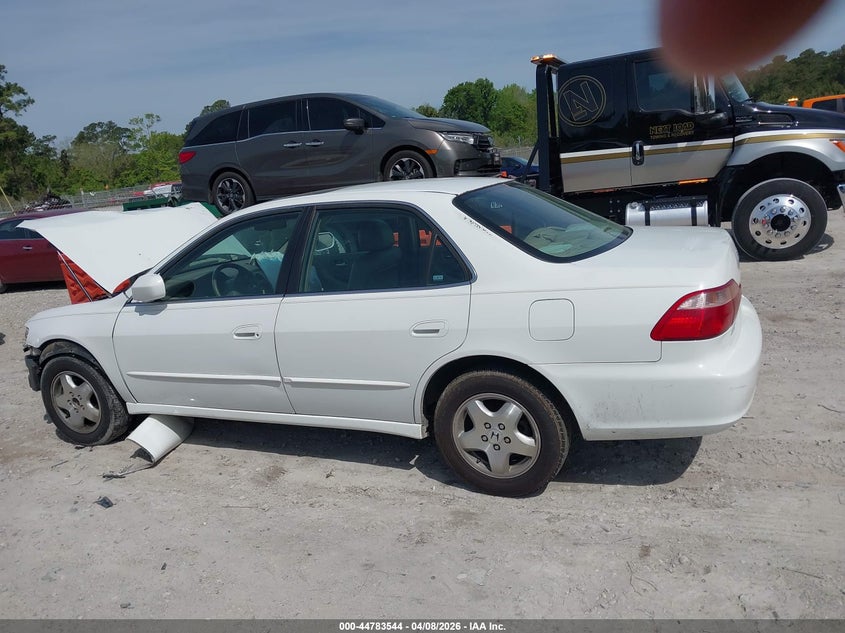 2000 Honda Accord 3.0 Ex VIN: 1HGCG1650YA094437 Lot: 44783544