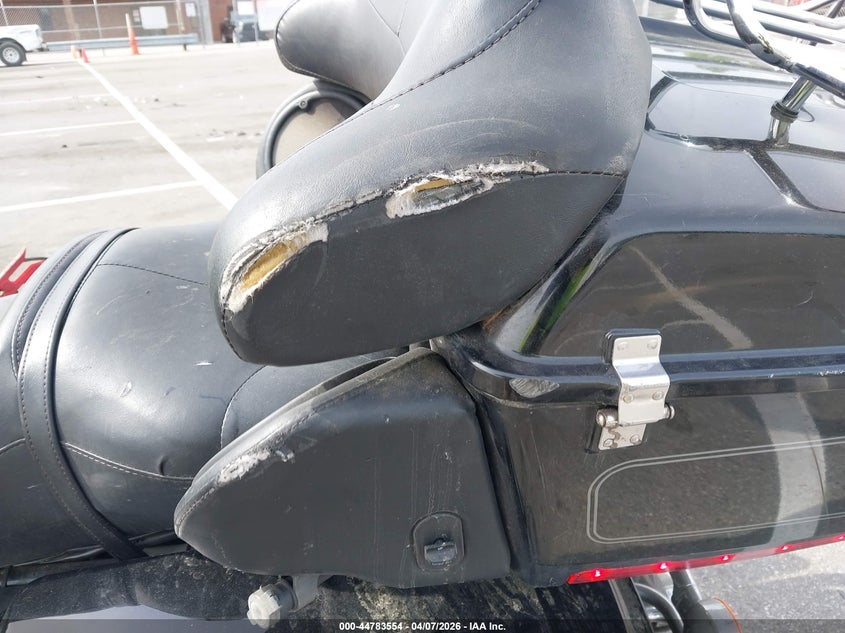 2007 Harley-Davidson Flhtcui VIN: 1HD1FC4147Y627110 Lot: 44783554