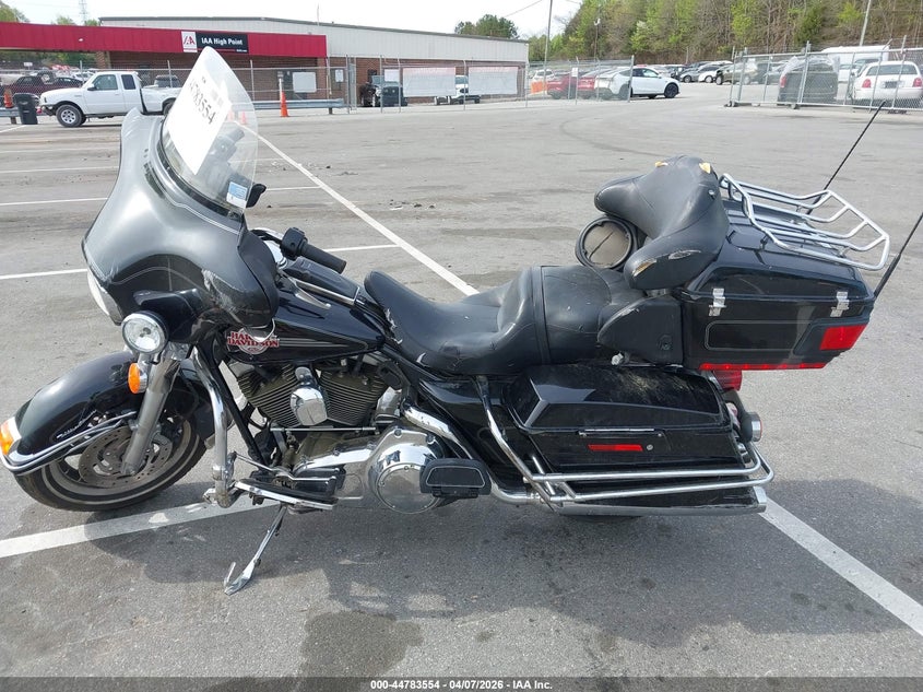 2007 Harley-Davidson Flhtcui VIN: 1HD1FC4147Y627110 Lot: 44783554