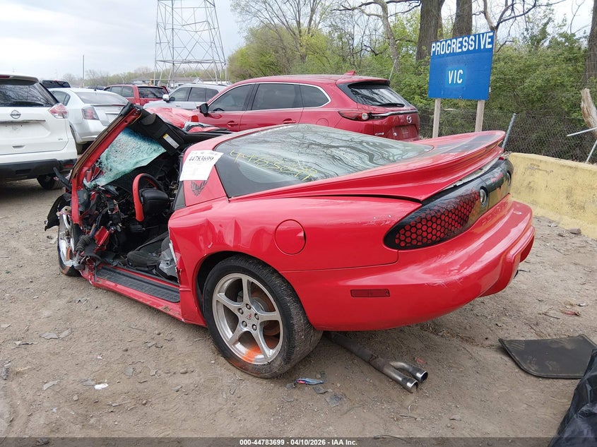 2002 PONTIAC FIREBIRD auction photo 3